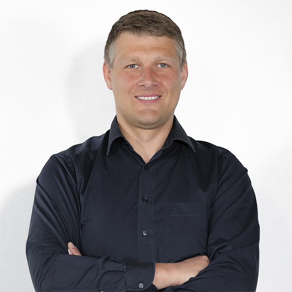 Ein Portrait von Scheer Mitarbeiter Dr. Christian Linn