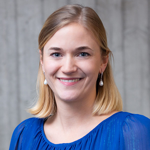 Ein Portrait von Scheer Mitarbeiterin Hanne Zündorf